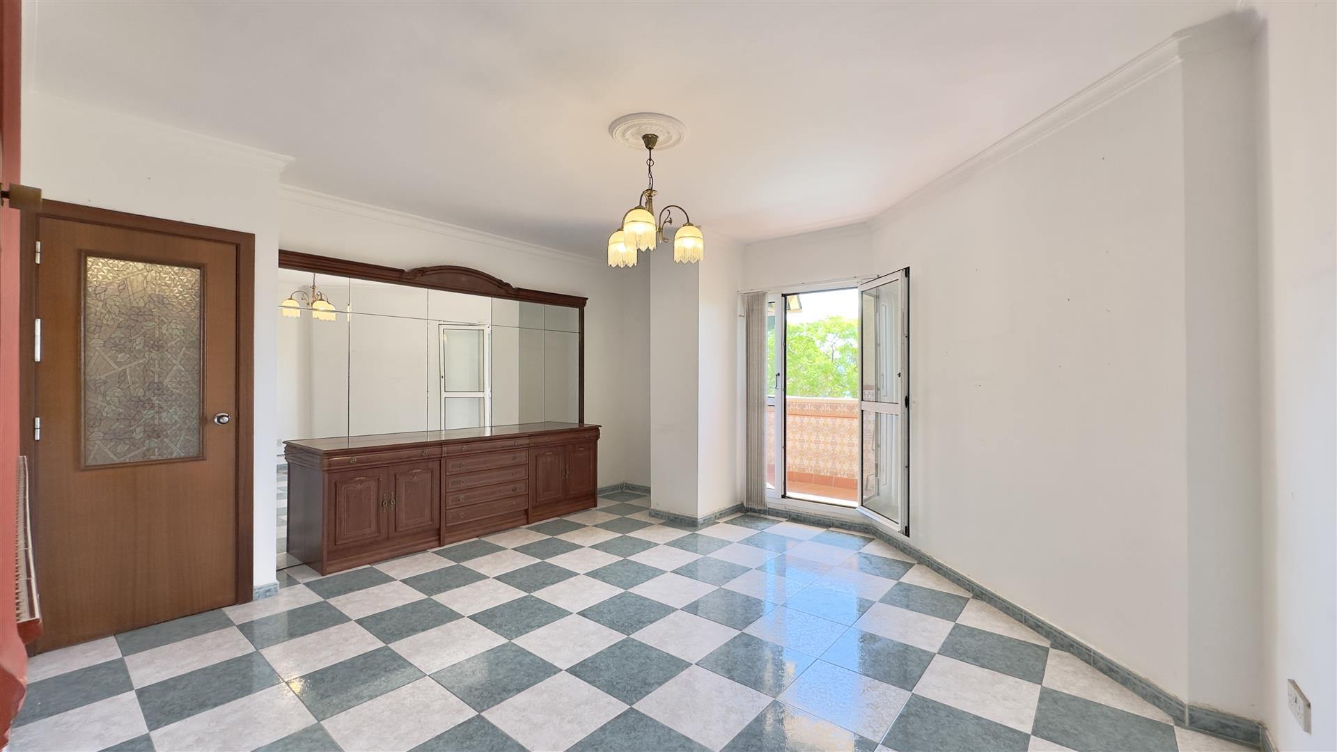 Image of Apartment - 2 Bedrooms - 1 Bathrooms for Sale in Westview Park-Gibraltar, Image 2